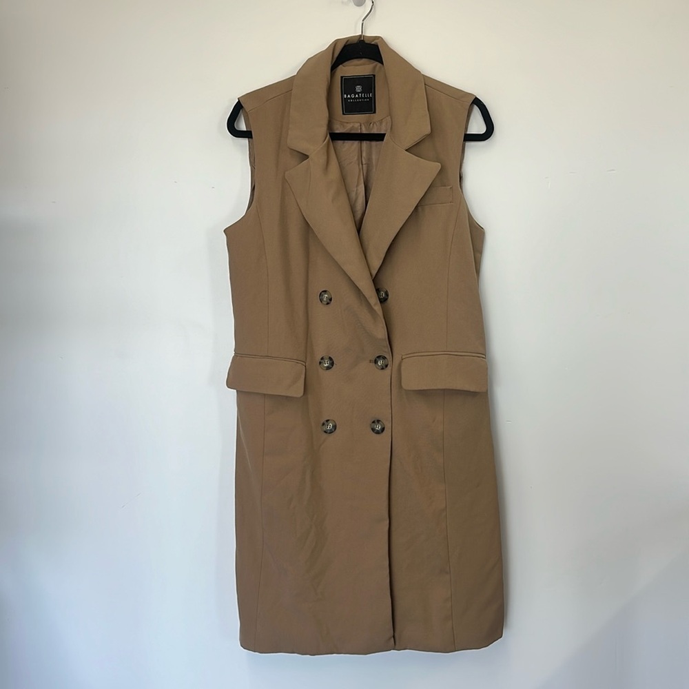 Bagatelle Collection Sand Lined Double Breasted Coat Vest M
